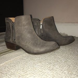 Lucky Brand grey booties! Great condition!